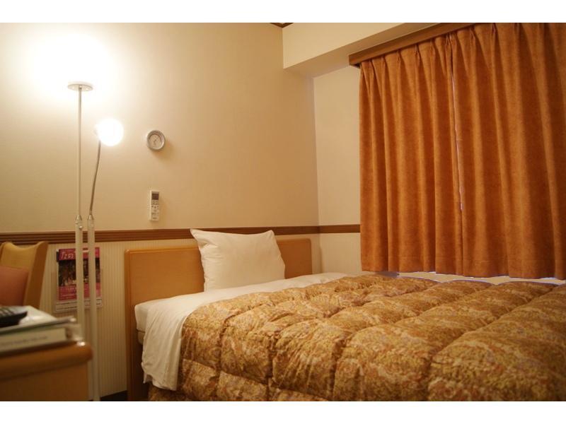 Toyoko Inn Nagoya-Eki Shinkansen-Guchi Экстерьер фото
